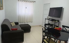 Apartamento à 50 metros da praia - Itanhaém